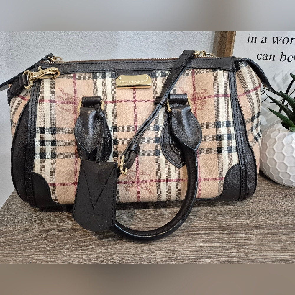 BURBERRY Haymarket Check  Satchel Bag Like New Condition - Picture 3 of 14